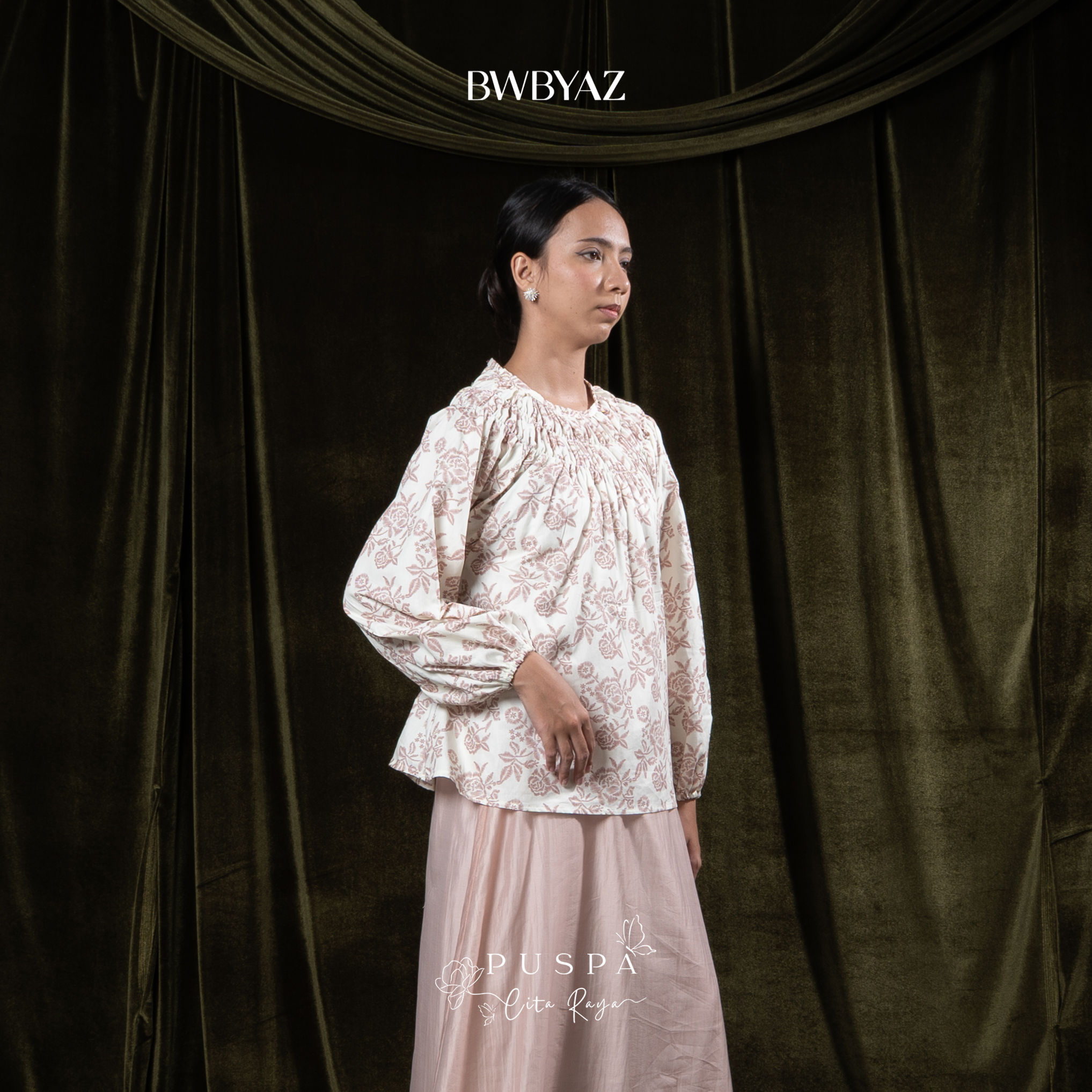 BWBYAZ - PUSPA CITA RAYA - Nona Damaira Shirred Blouse.