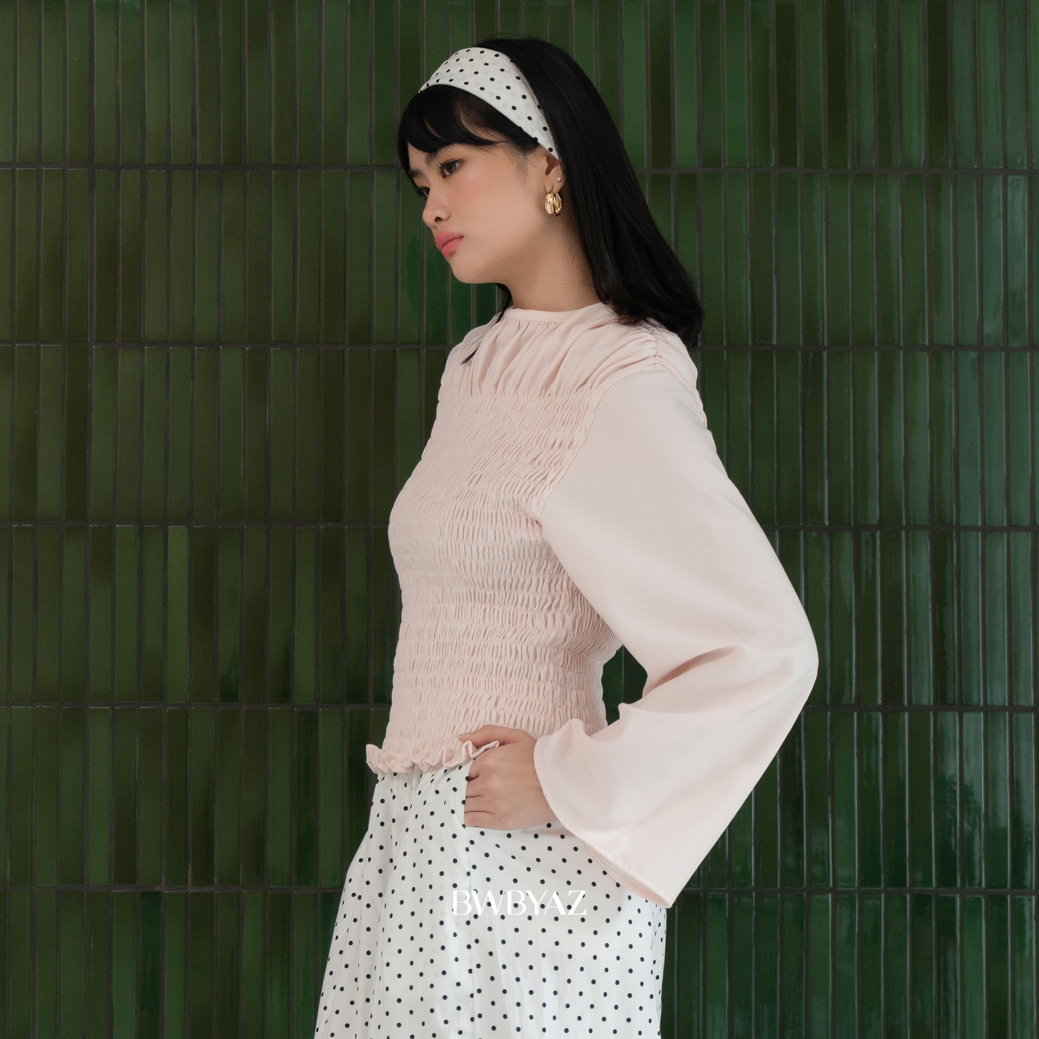 BWBYAZ - Illaya Shirred Blouse (READY STOCK)