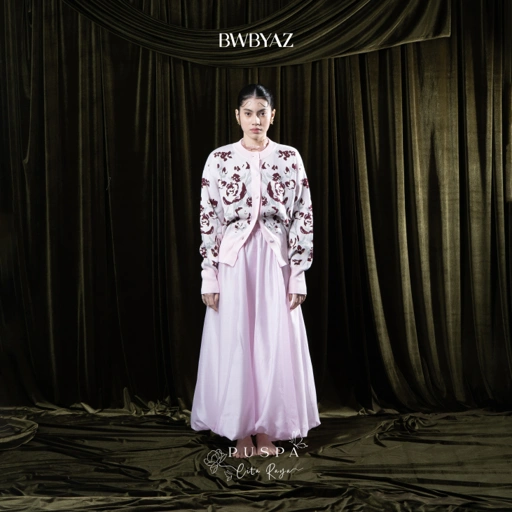 Image of BWBYAZ - PUSPA CITA RAYA - Nona Kirania Knit Top (READY STOCK)