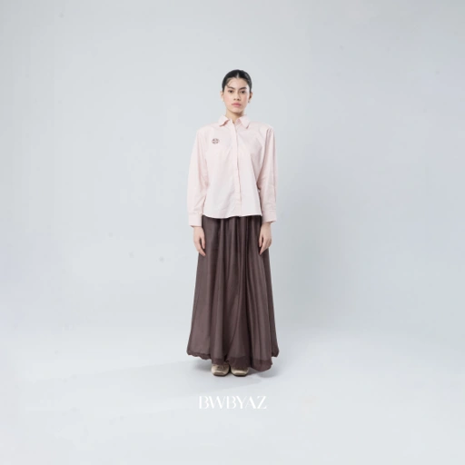 Image of BWBYAZ - Livia Embroidery Shirt (READY STOCK)