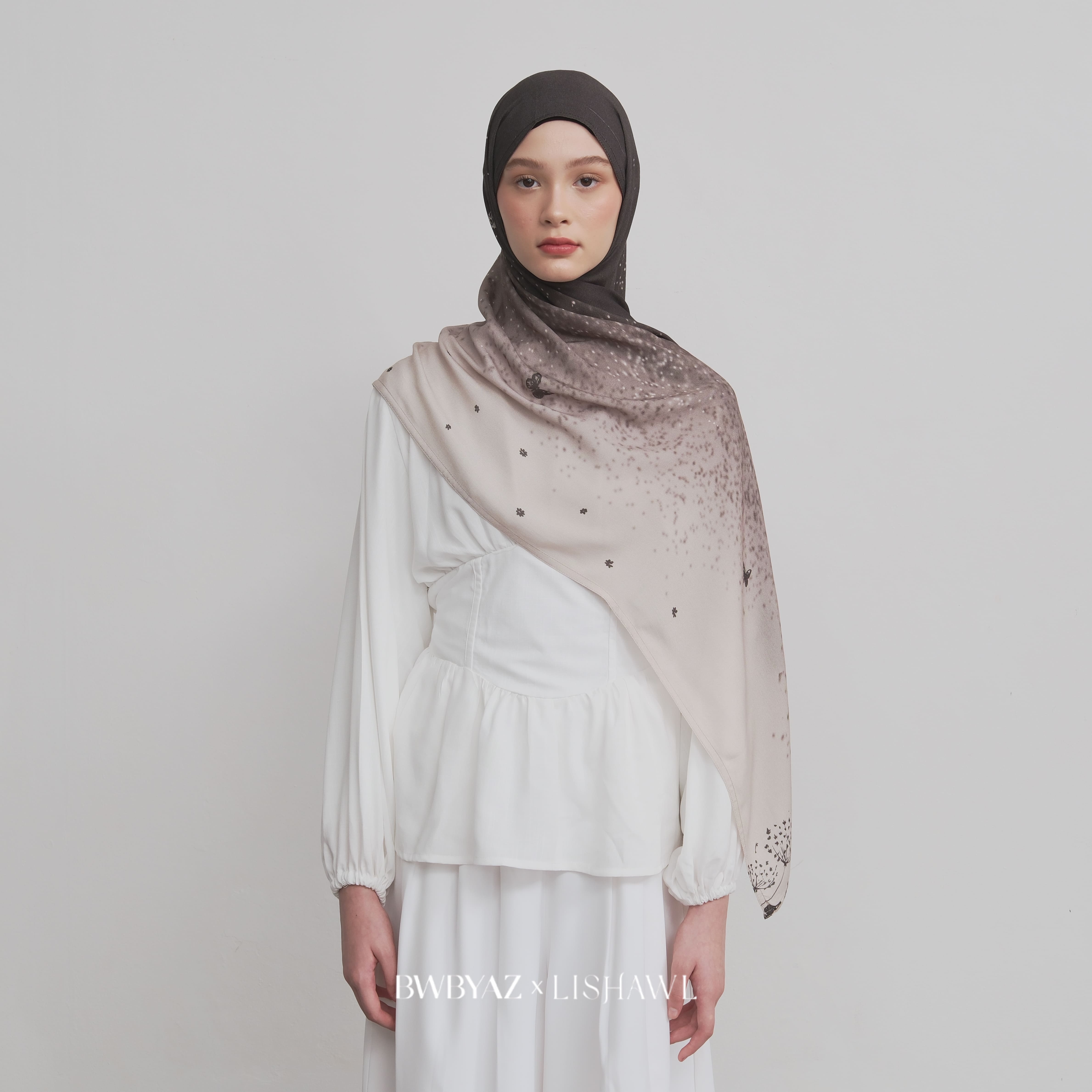 LISHAWL - Whisper Gradient Scarf (READY STOCK)