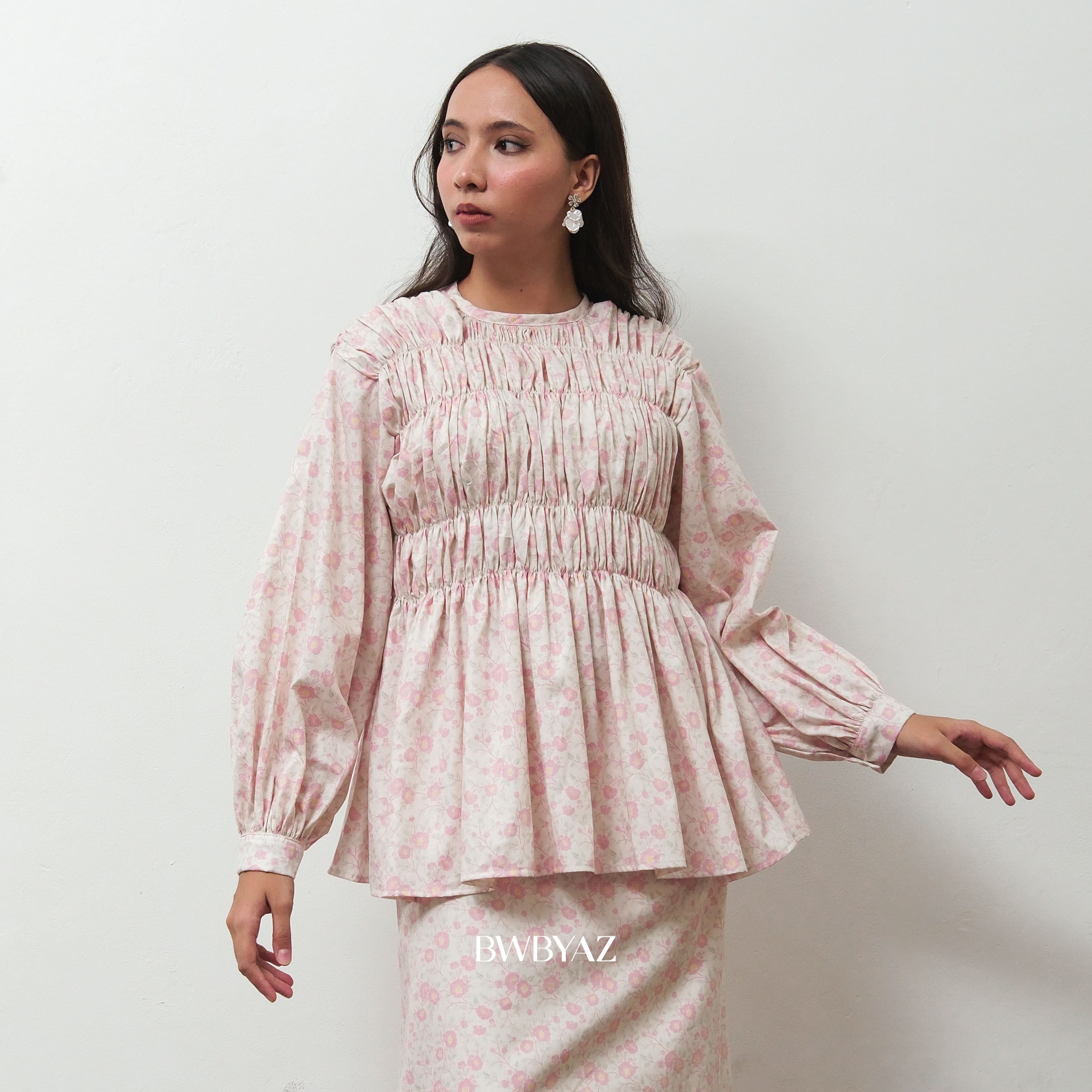 BWBYAZ - Pamela Shirred Blouse Signature (READY STOCK)