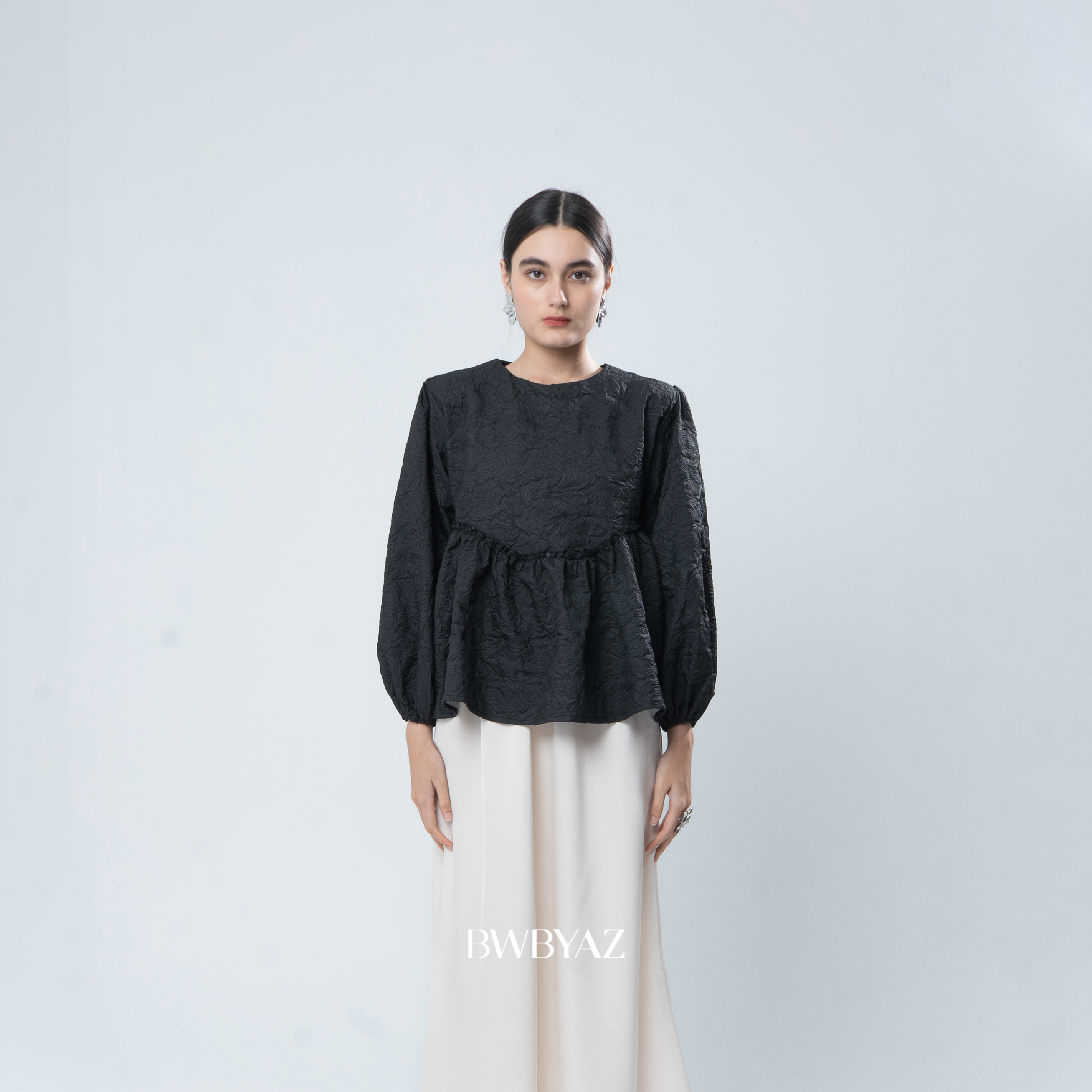 BWBYAZ - Zaliyah Flowy Blouse