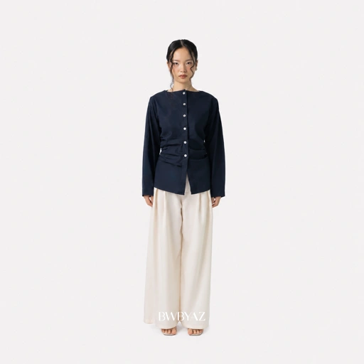 Image of BWBYAZ - Veyra Shirred Shirt