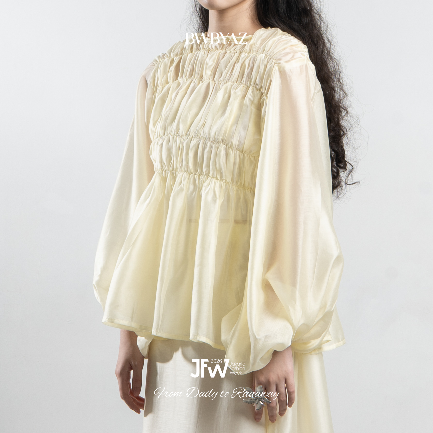 BWBYAZ JFW COLLECTION - Solene Shirred Blouse
