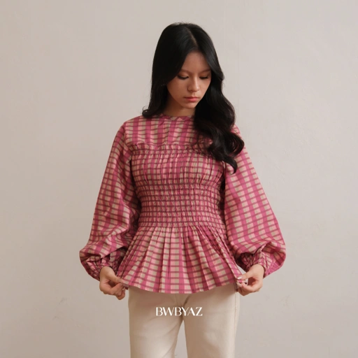 BWBYAZ - Rissa Shirred Top