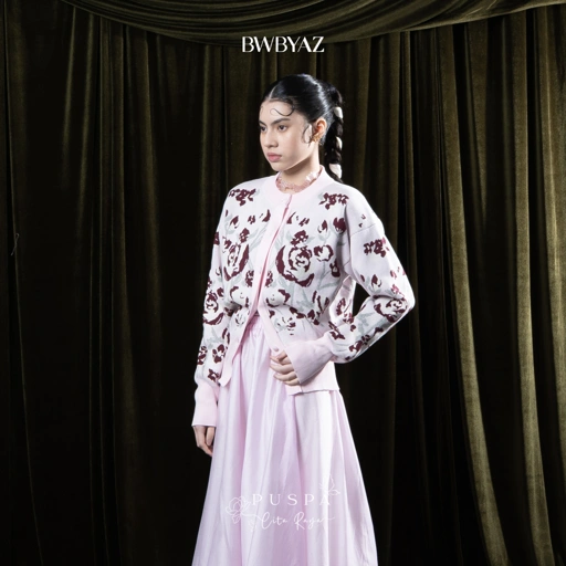 Image of BWBYAZ - PUSPA CITA RAYA - Nona Kirania Knit Top (READY STOCK)