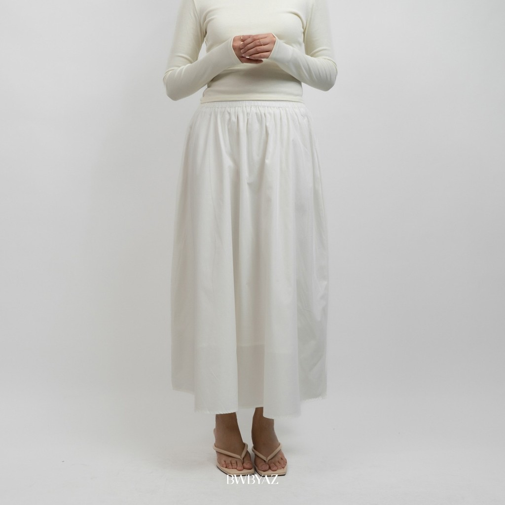 BWBYAZ - Camel Cotton Skirt (READY STOCK)
