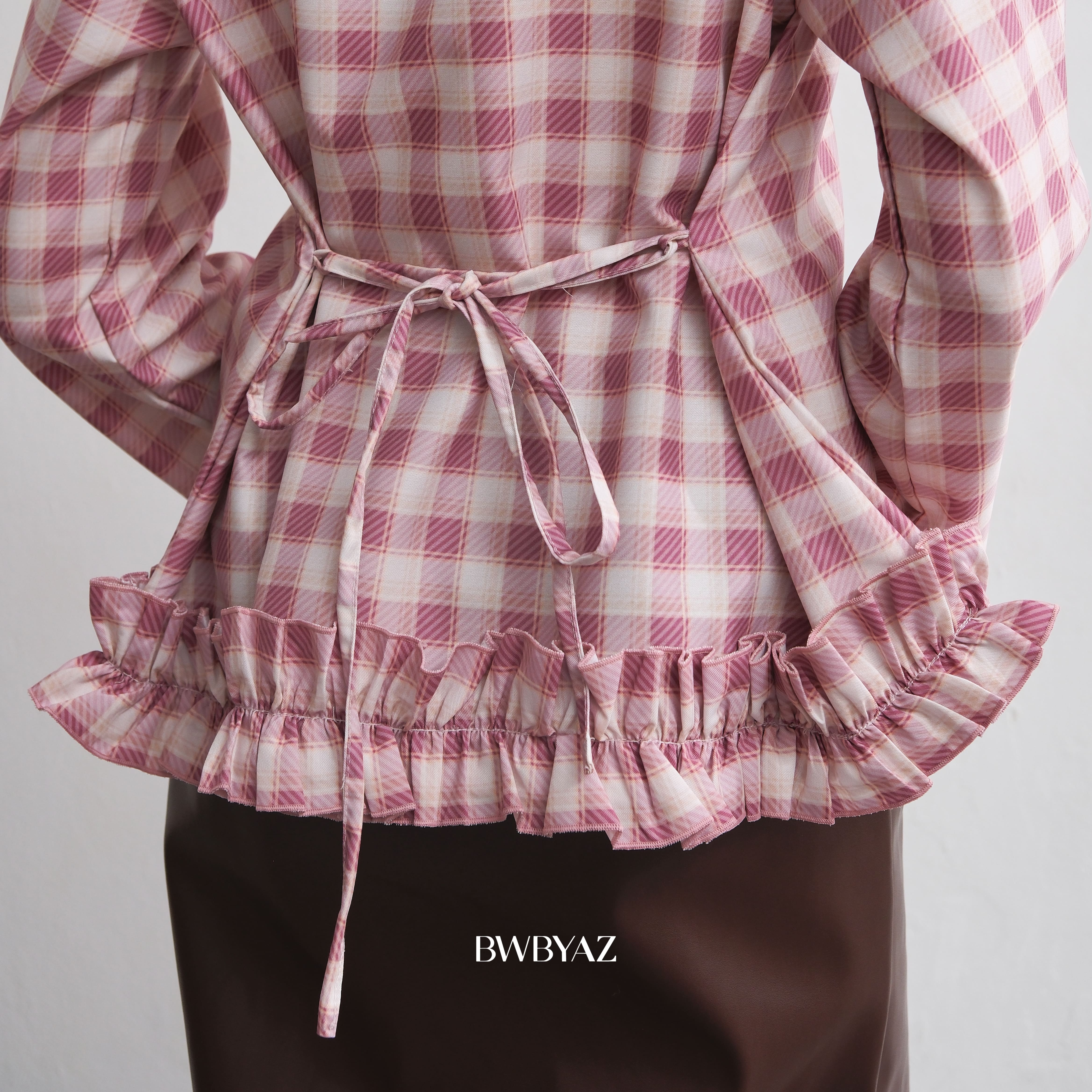 BWBYAZ - Saila Ruffle Blouse (READY STOCK)