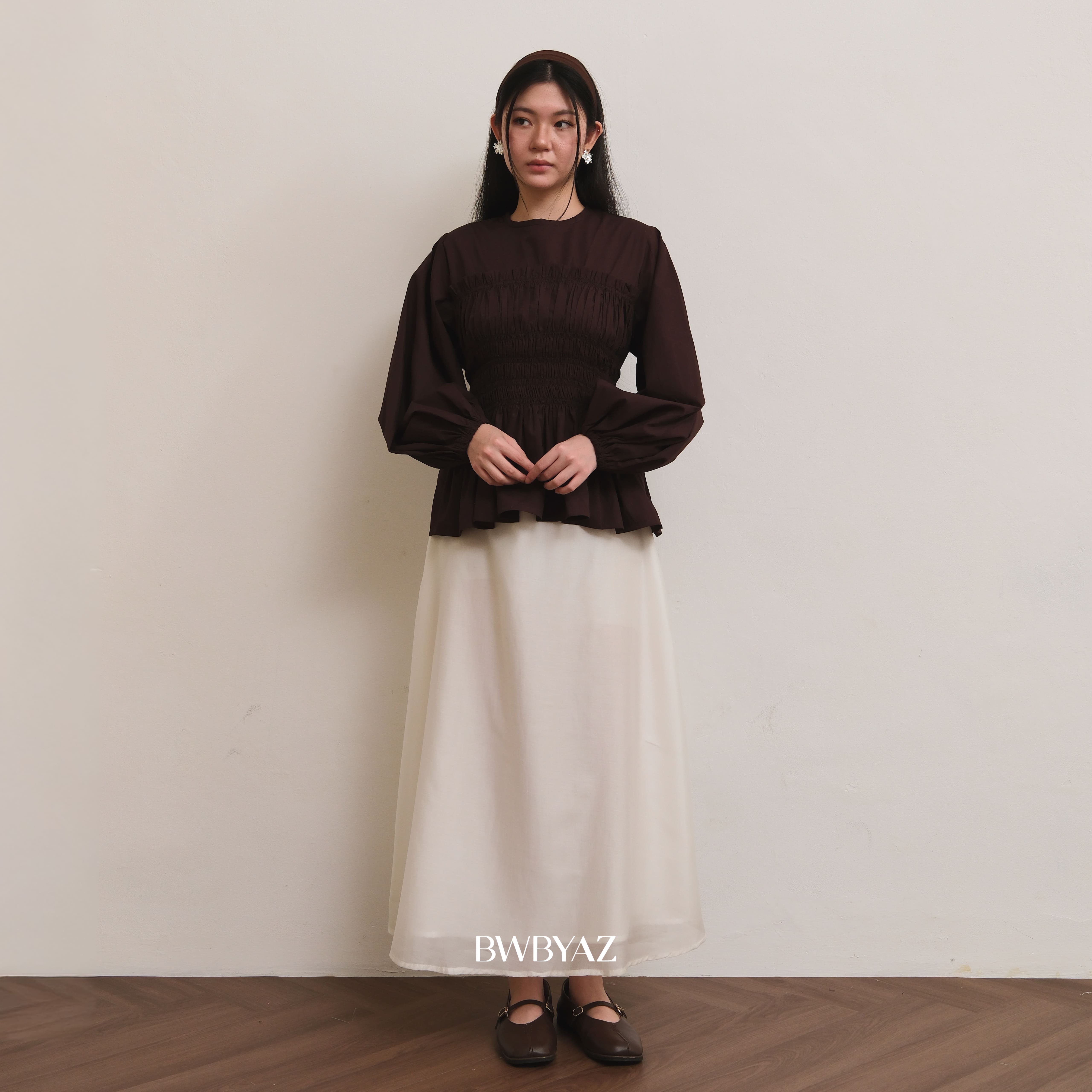 BWBYAZ - Rissa Shirred Top (READY STOCK)