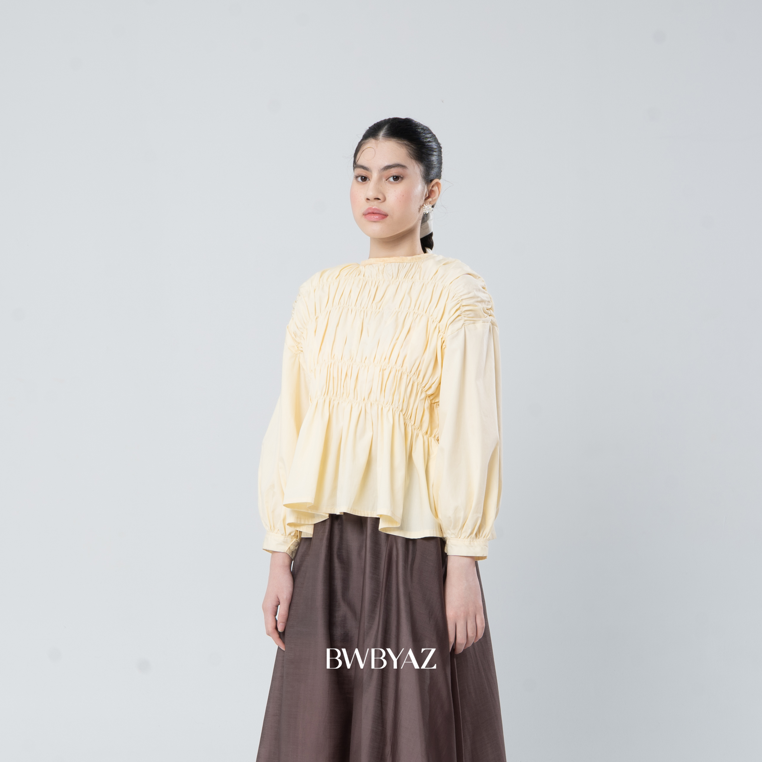 BWBYAZ - Pamela Shirred Blouse