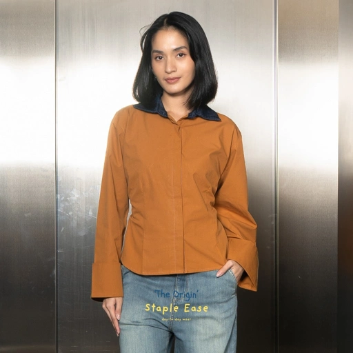 Image of BWBYAZ STAPLE EASE - Trixie Fitted Shirt (READY STOCK)