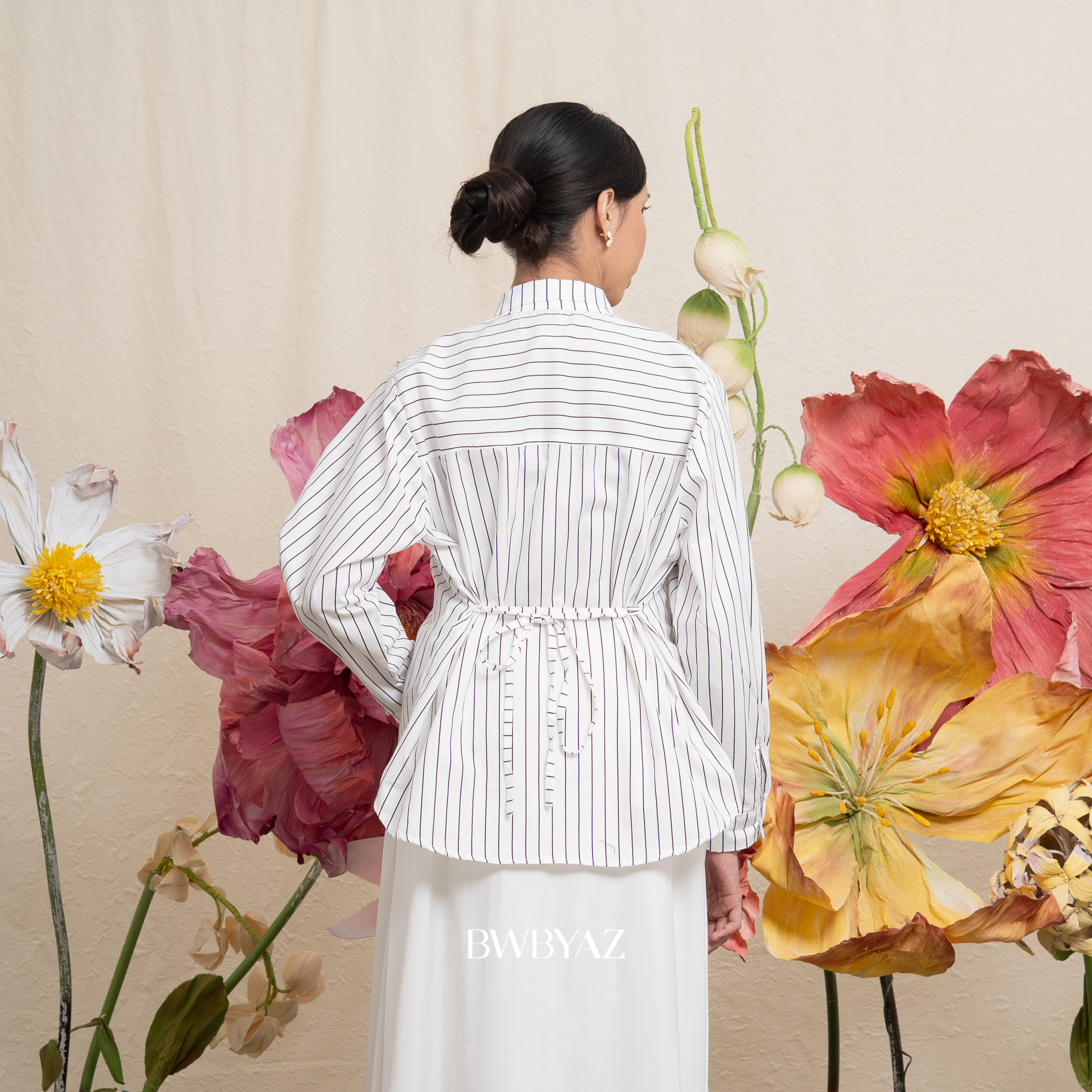 BWBYAZ -  Cyrielle Blooming Shirt (READY STOCK)