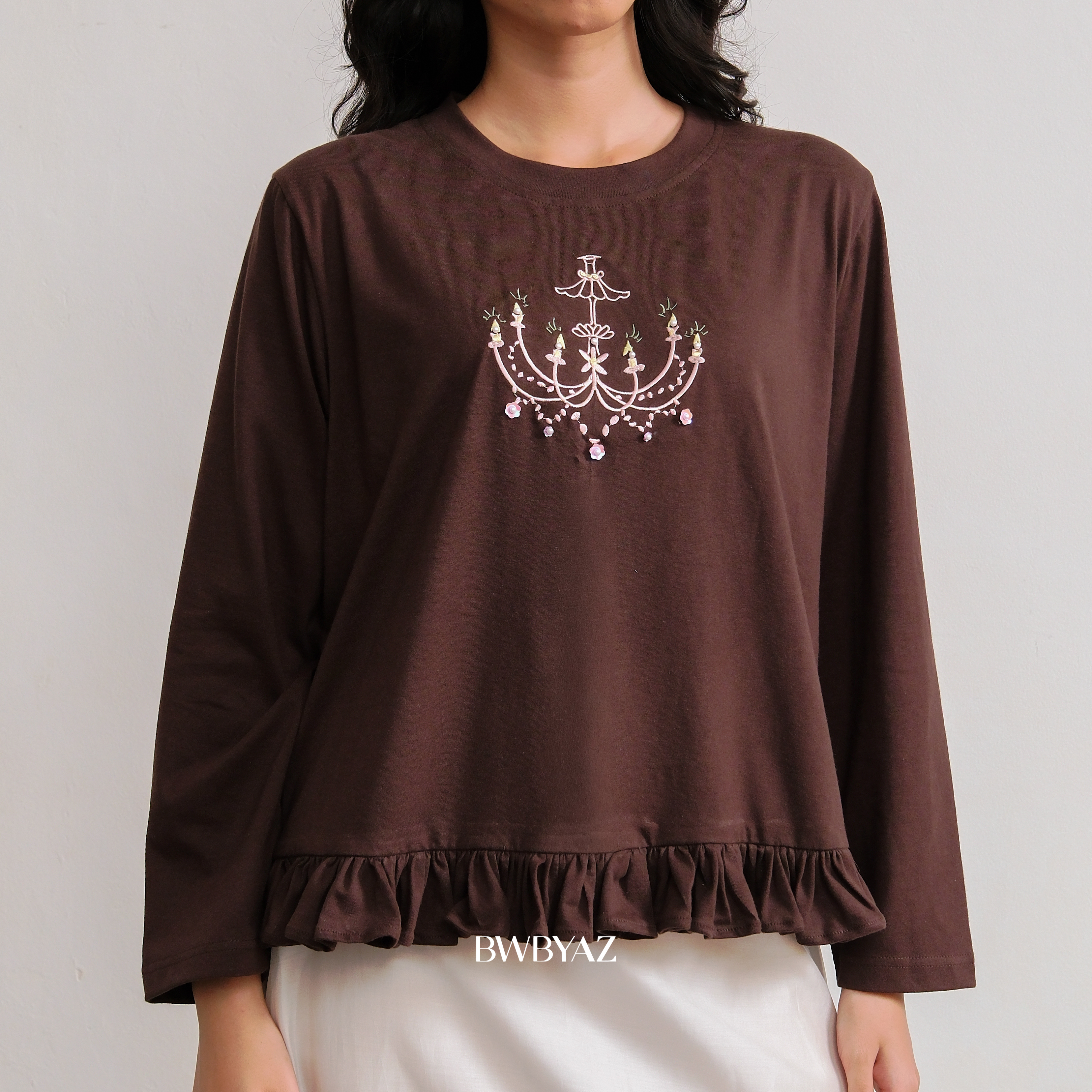 BWBYAZ - Ollie Embroidery Top Twinkle & Teacup