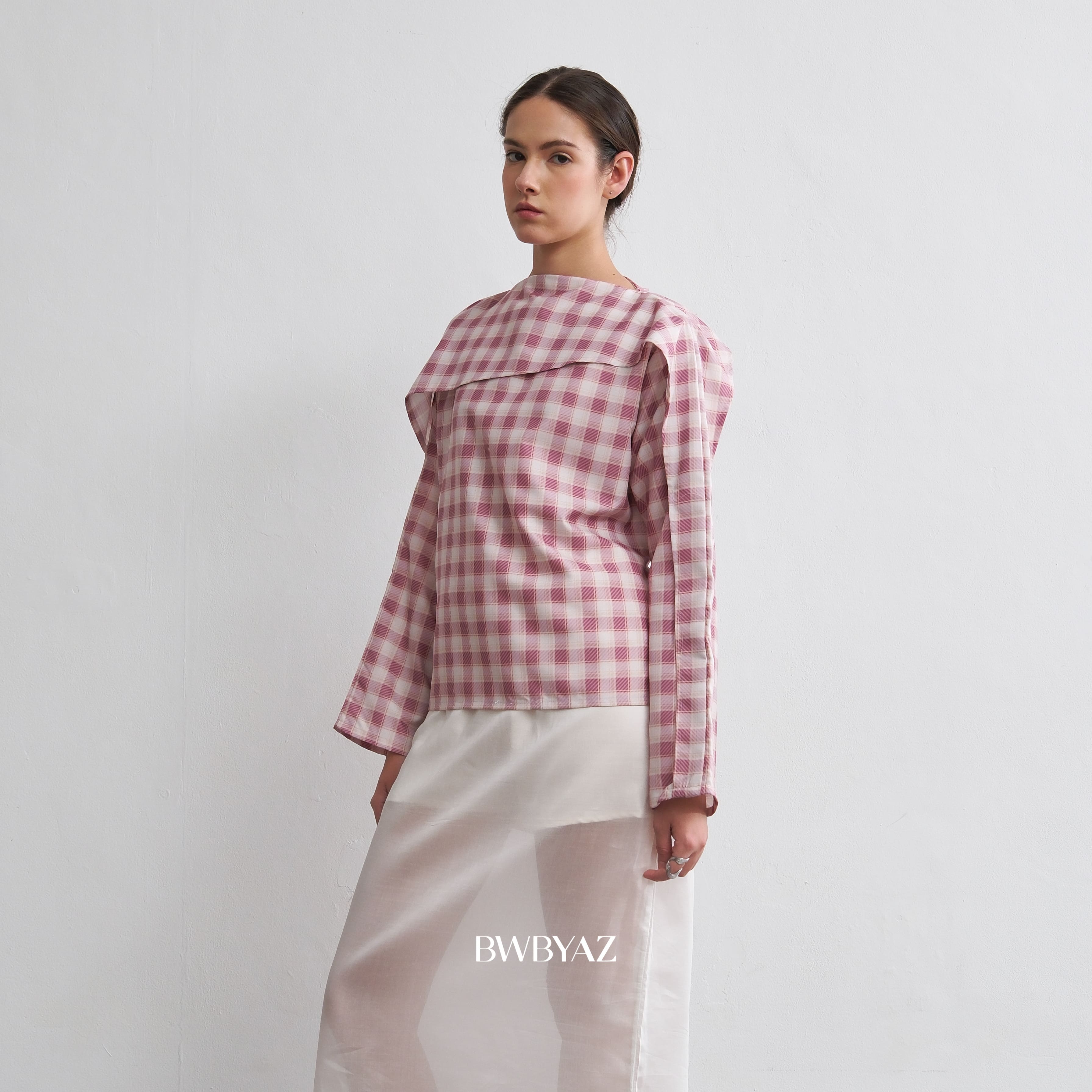 BWBYAZ - Hannan Shawl Top (READY STOCK)