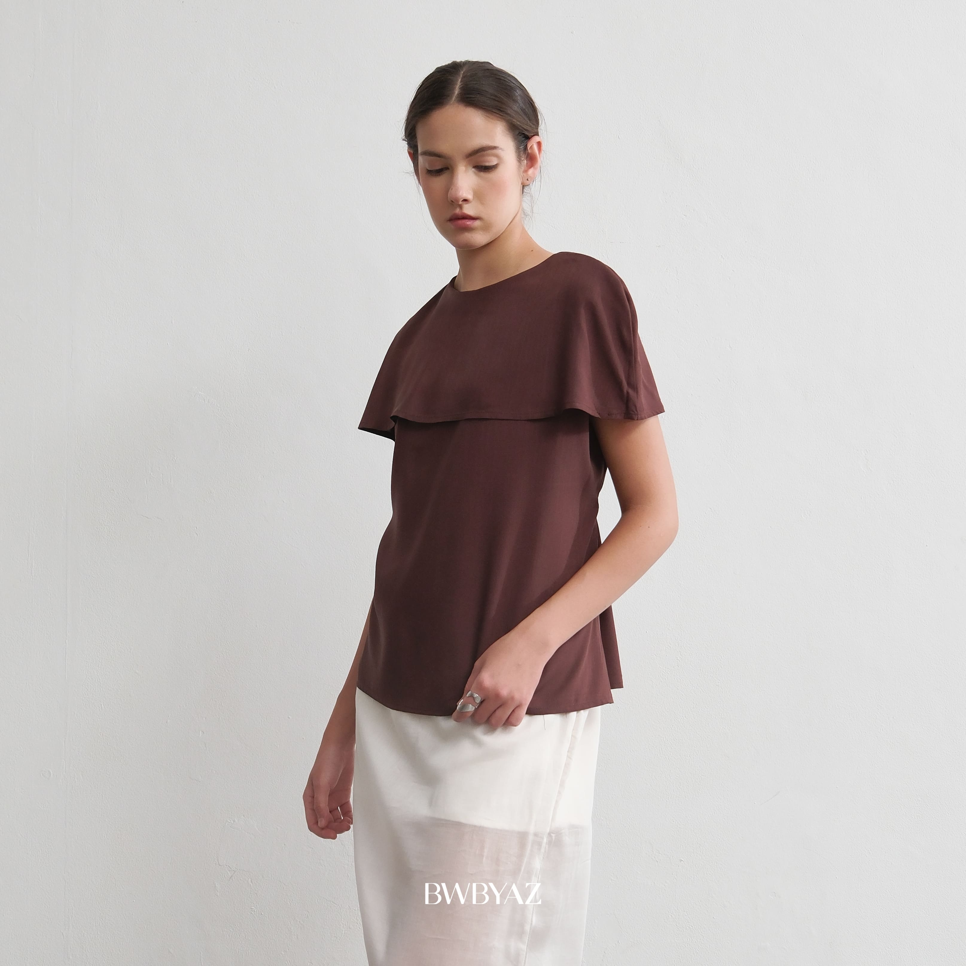 BWBYAZ - Emma Off Shoulder Top