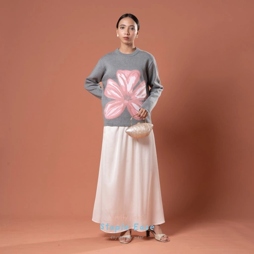 Image of BWBYAZ STAPLE EASE - Claire Blossom Knit (READY STOCK)