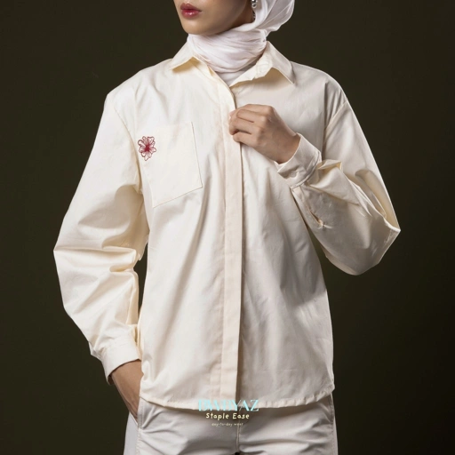 Image of BWBYAZ STAPLE EASE - Brielle Blooming Shirt Longsleeve (READY STOCK)