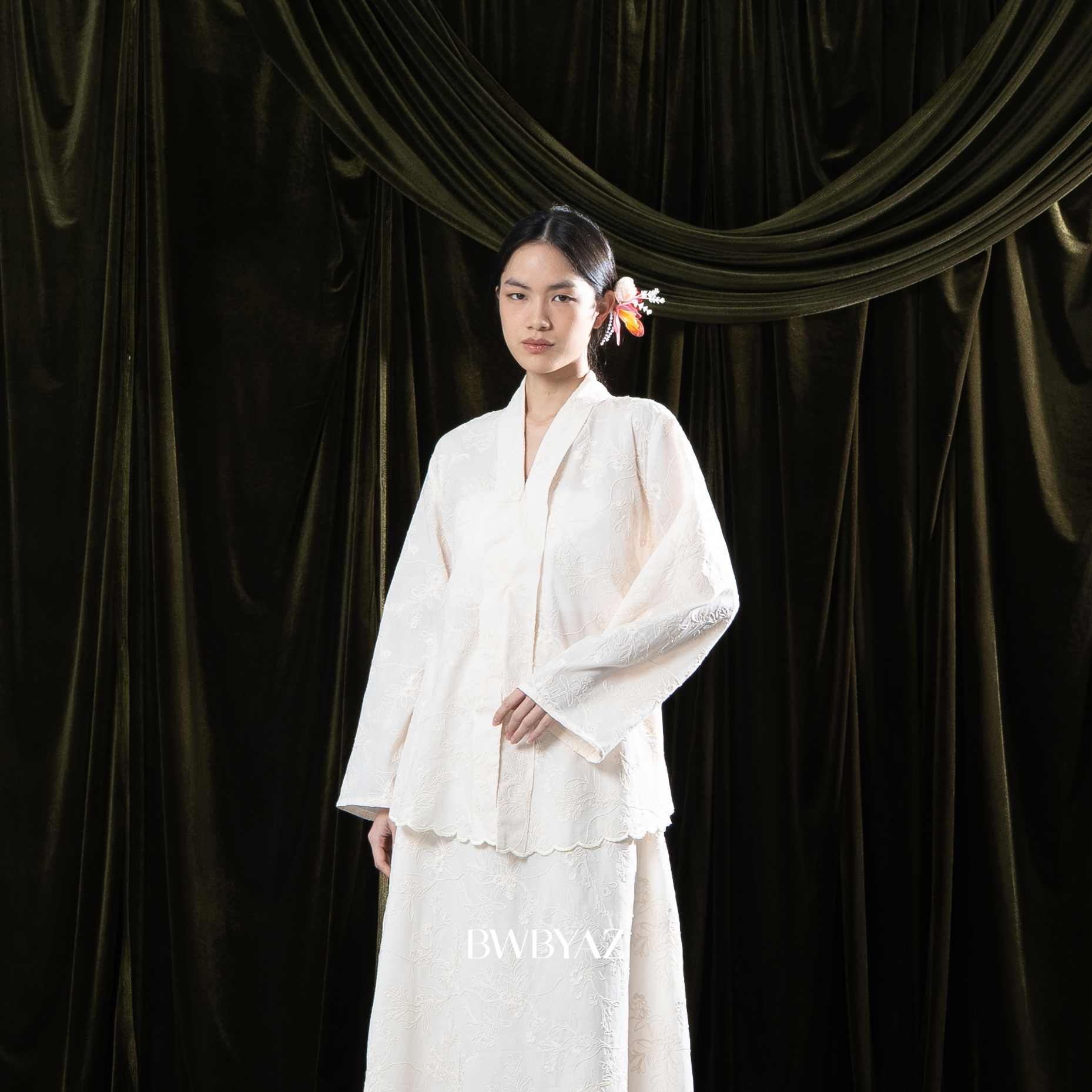 BWBYAZ - PUSPA CITA RAYA - Nona Cantika Embroidery Kebaya (READY STOCK)
