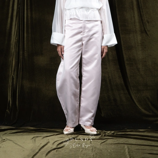 Image of BWBYAZ - PUSPA CITA RAYA - Nona Ayani Barrel Pants