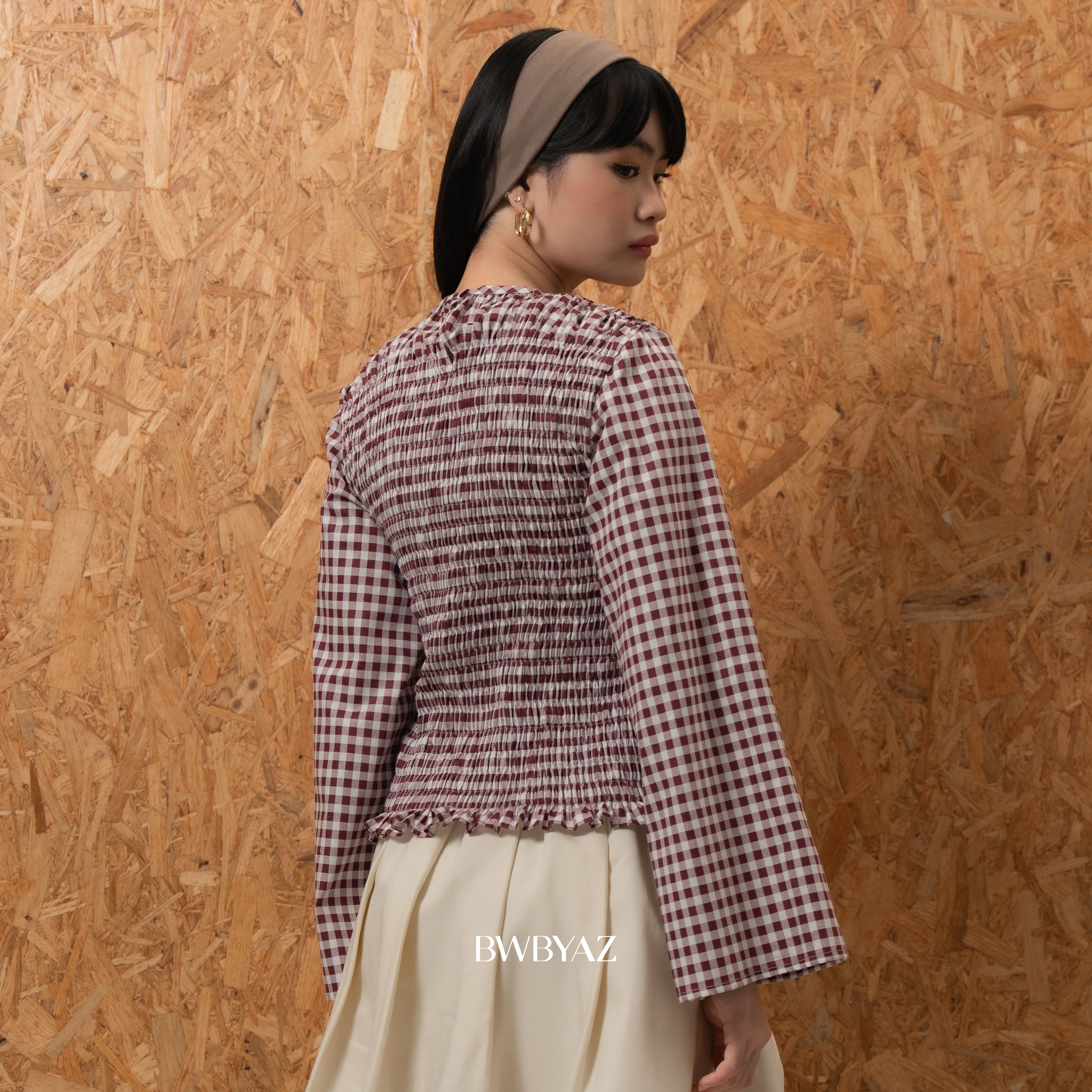 BWBYAZ - Illaya Shirred Blouse (READY STOCK)