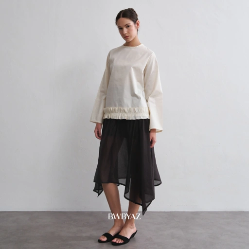 BWBYAZ - Saila Ruffle Blouse (READY STOCK)