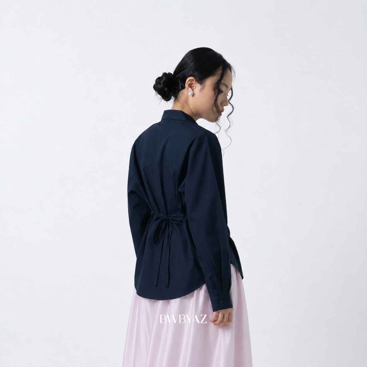 BWBYAZ - Thaliana Blooming Shirt