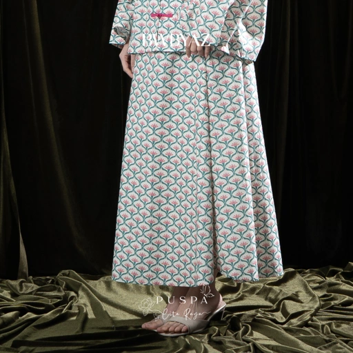 Image of BWBYAZ - PUSPA CITA RAYA - Nona Denaya Skirt