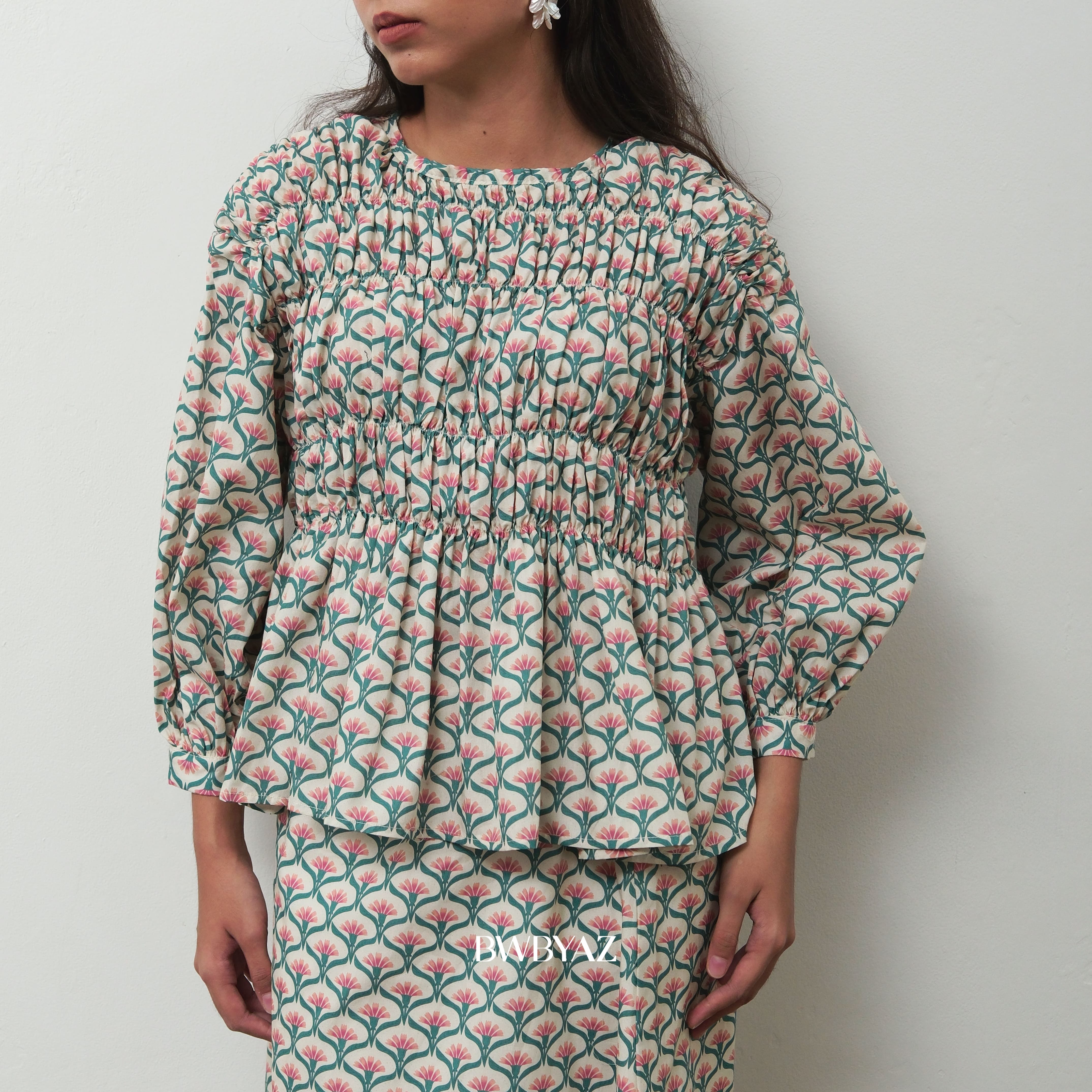 BWBYAZ - Pamela Shirred Blouse Signature (READY STOCK)