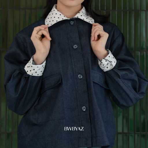 BWBYAZ - Kiana Boxy Jacket (READY STOCK)