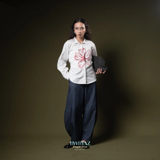 Image of BWBYAZ STAPLE EASE - SASMITA BLOOMING SHIRT