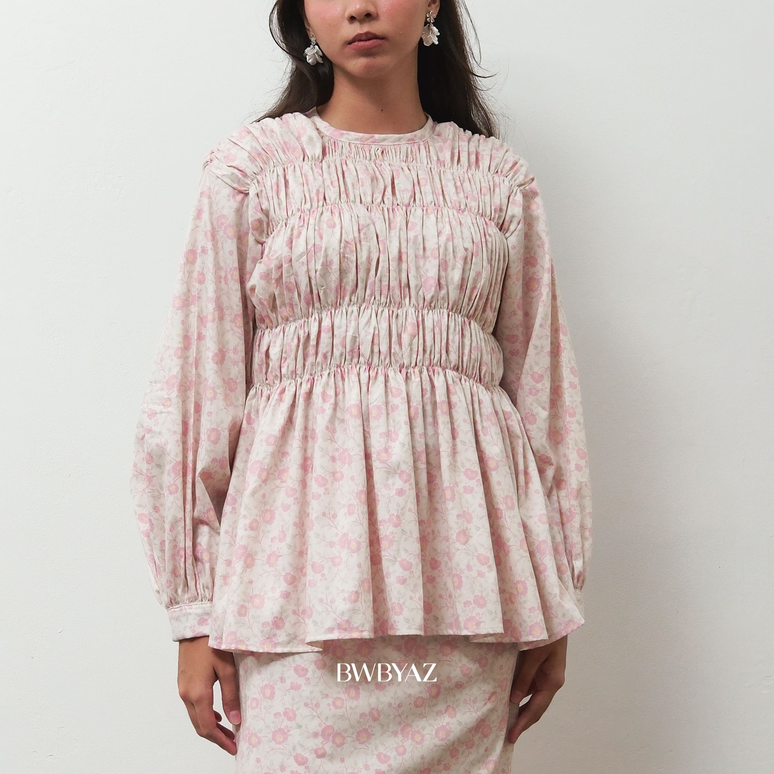 BWBYAZ - Pamela Shirred Blouse Signature