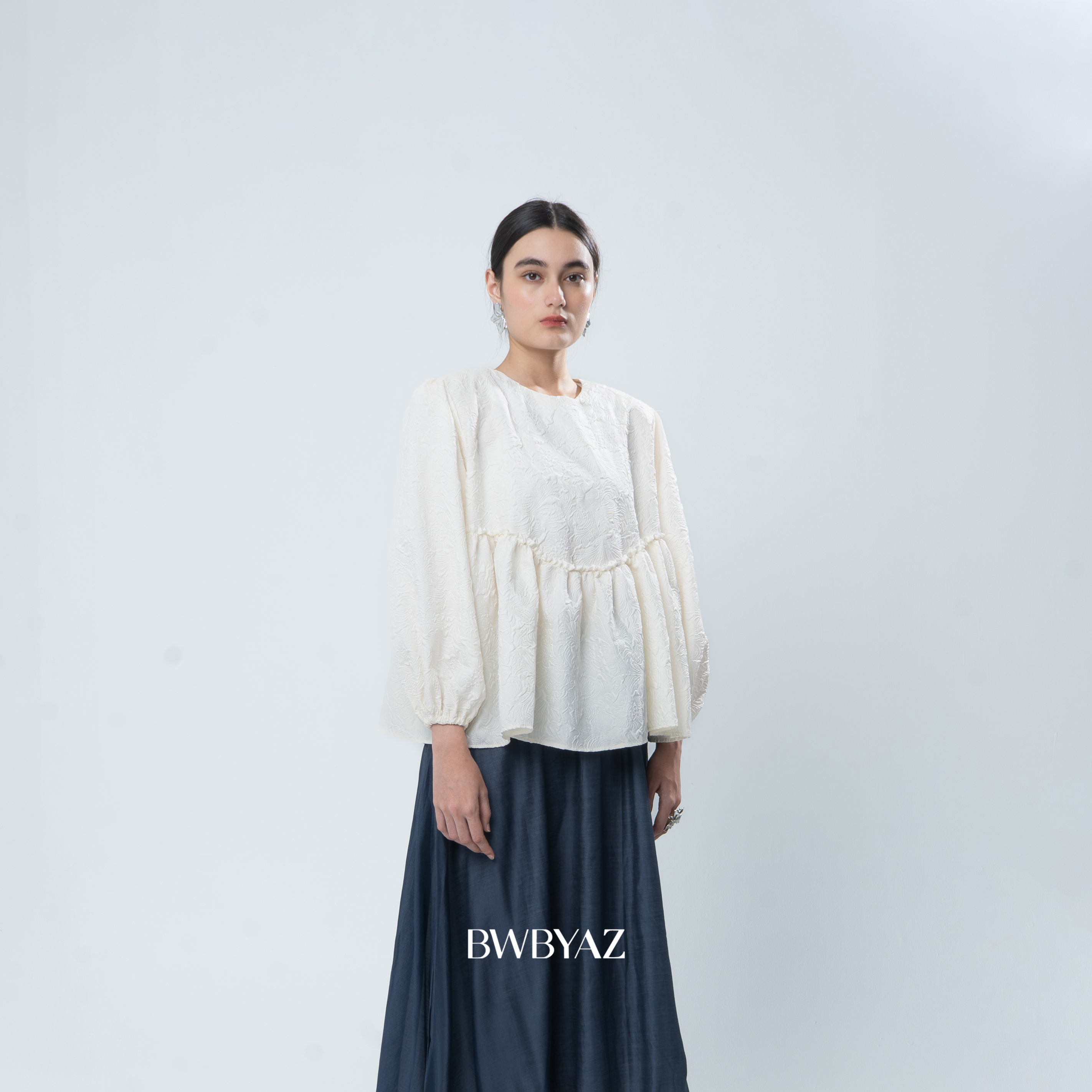 BWBYAZ - Zaliyah Flowy Blouse