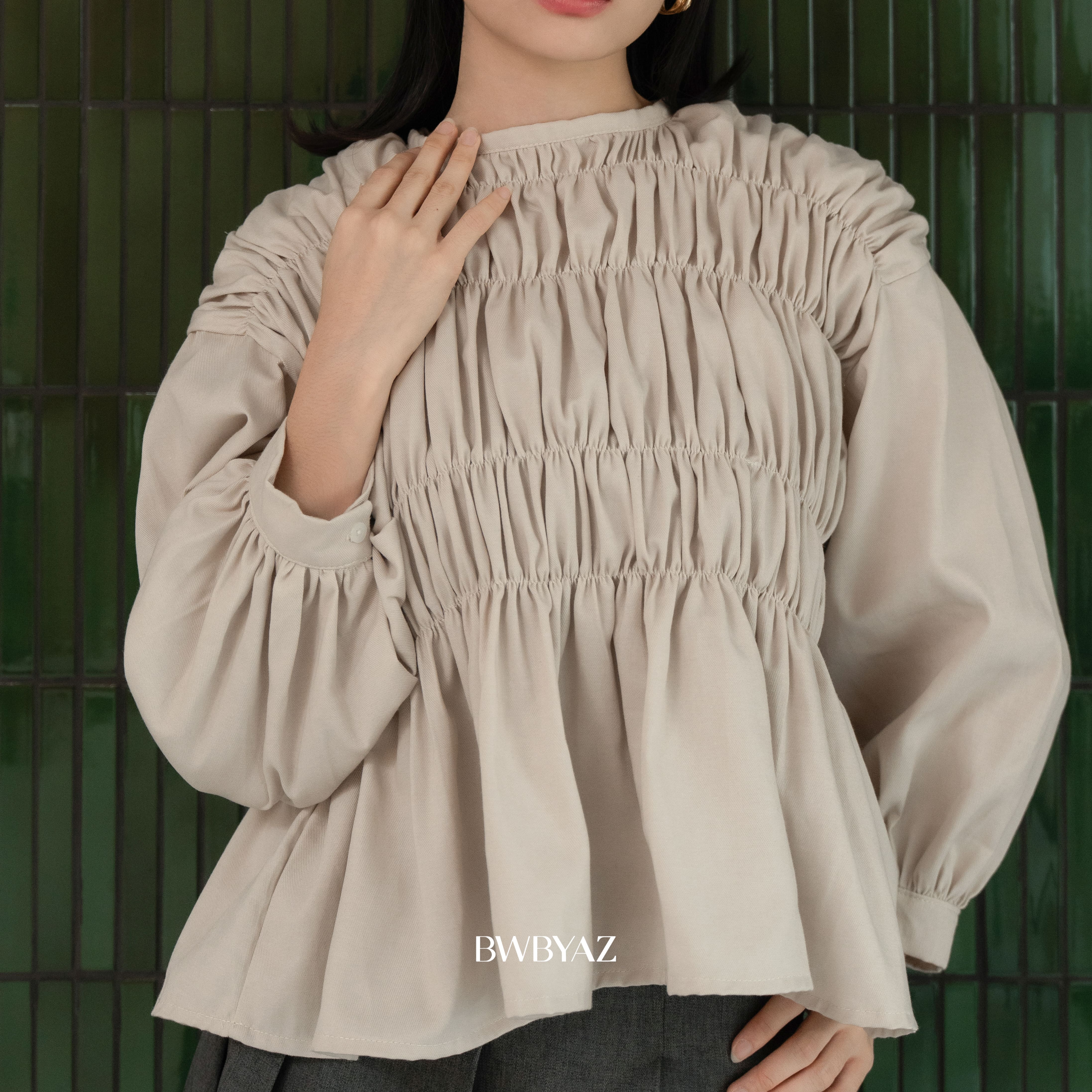 BWBYAZ - Pamela Shirred Blouse