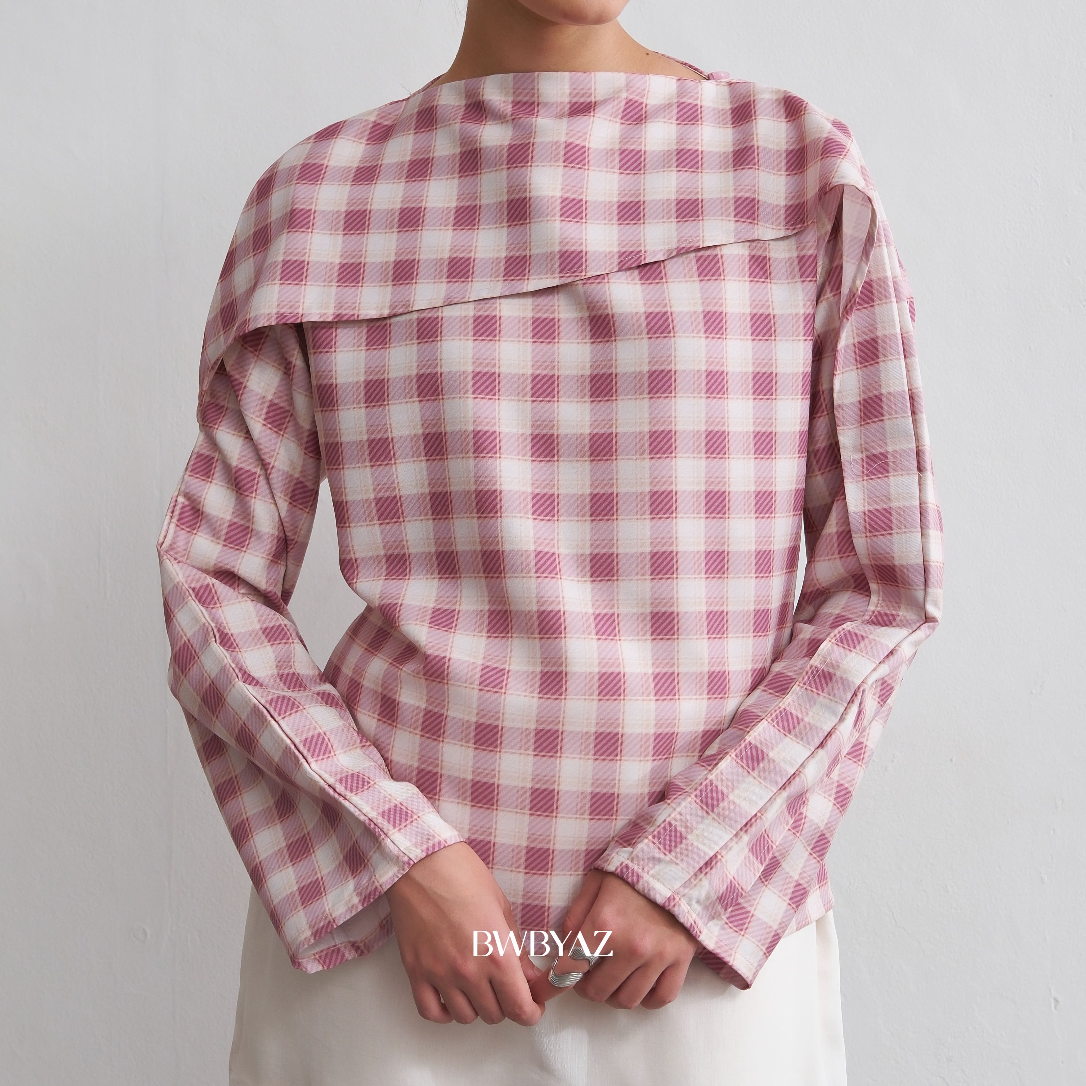 BWBYAZ - Hannan Shawl Top