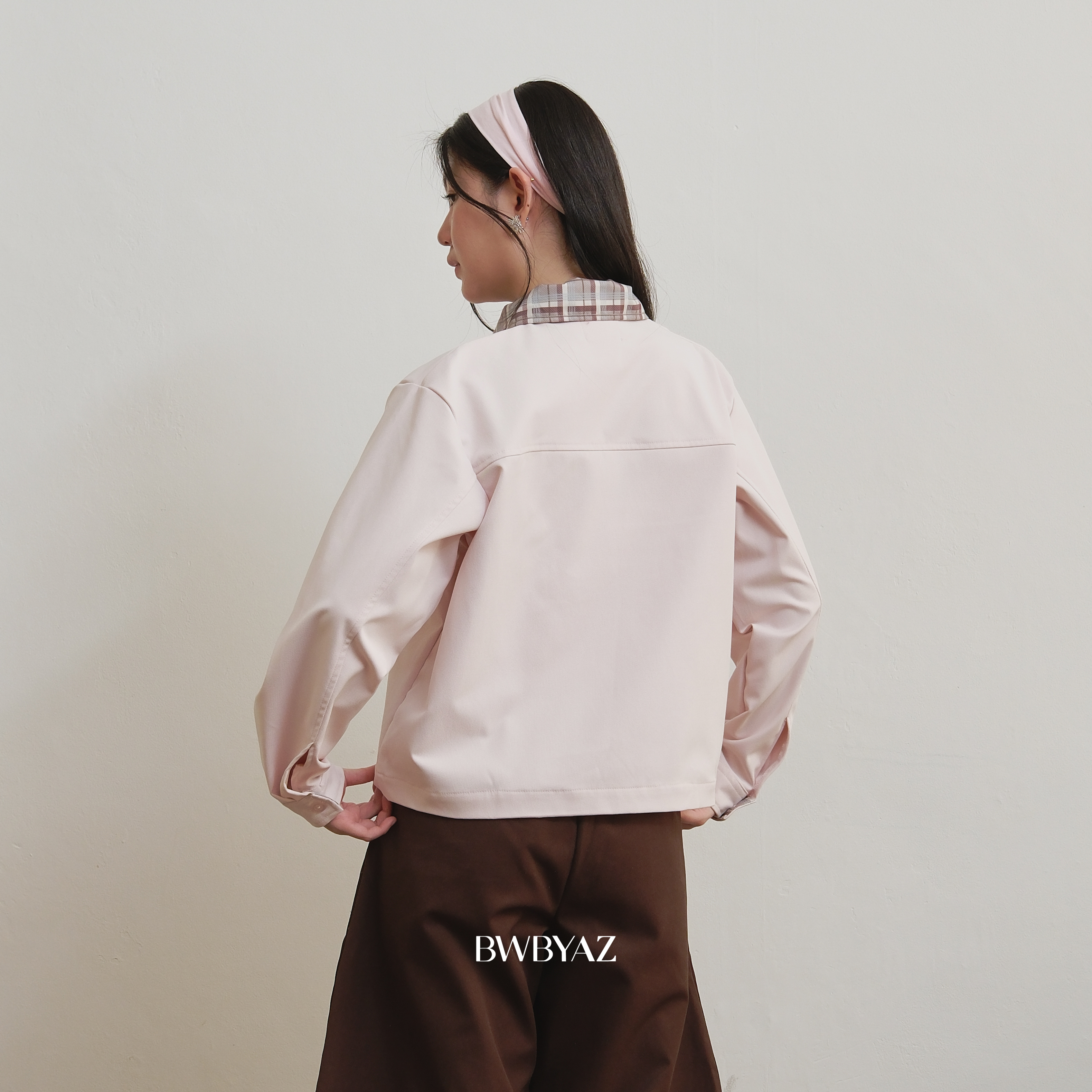 BWBYAZ - Kiana Boxy Jacket.