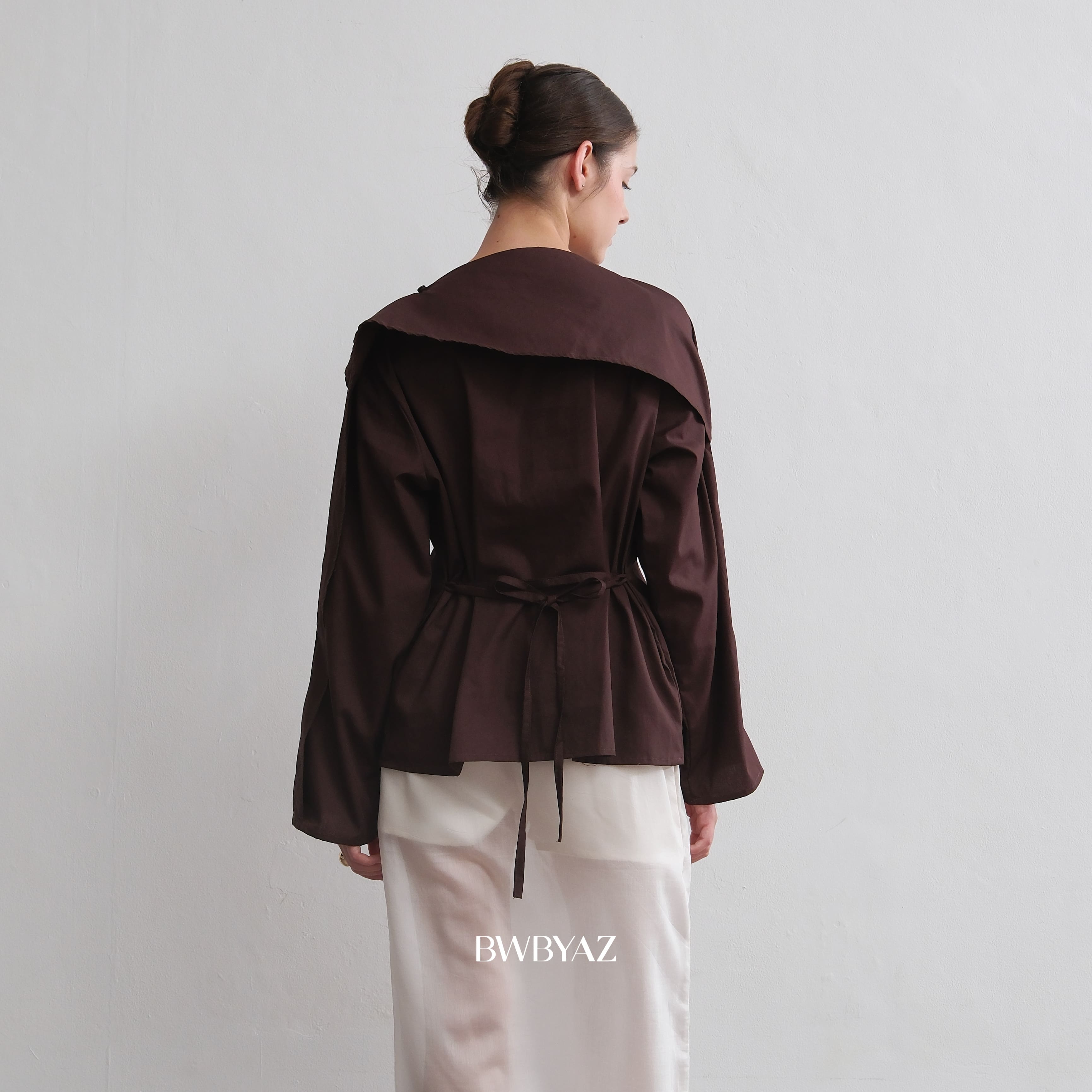 BWBYAZ - Hannan Shawl Top (READY STOCK)