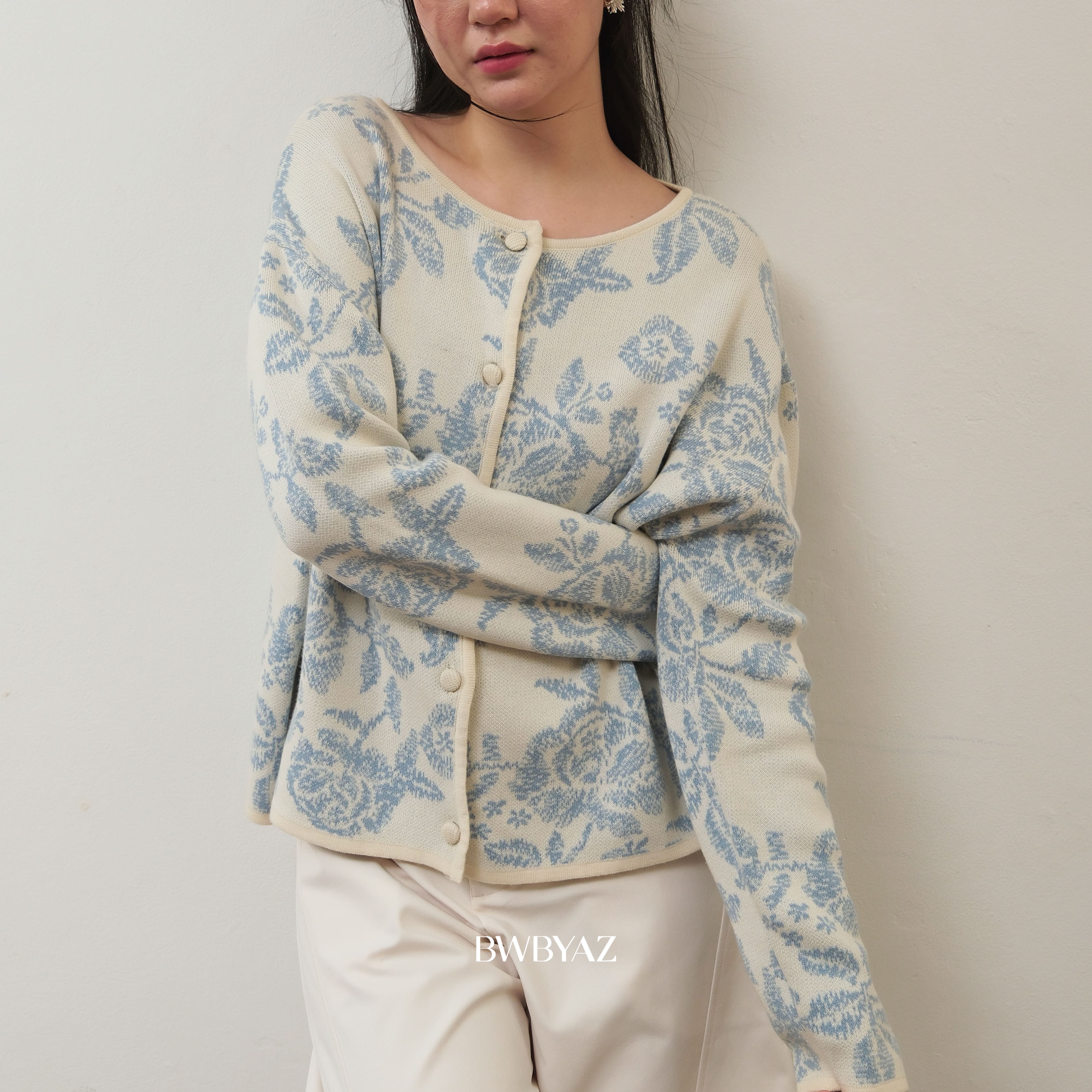 BWBYAZ STAPLE EASE - Aurelie Floral Cardigan (READY STOCK)