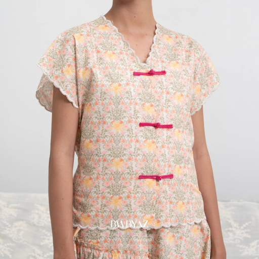 Image of BWBYAZ RONA JELITA JMFW COLLECTION - Risla Tie Vest