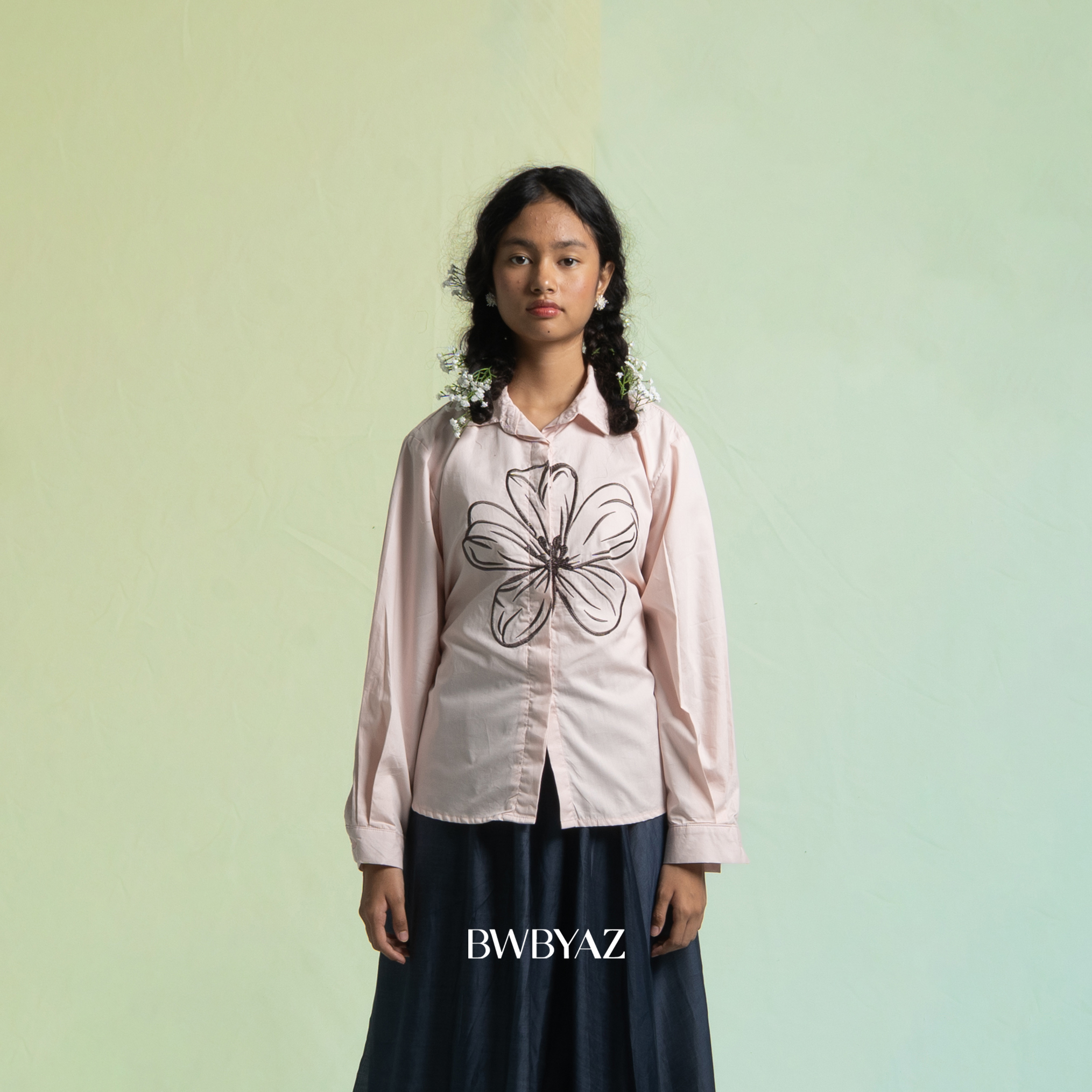 BWBYAZ - Sasmita Blooming Shirt. (READY STOCK)