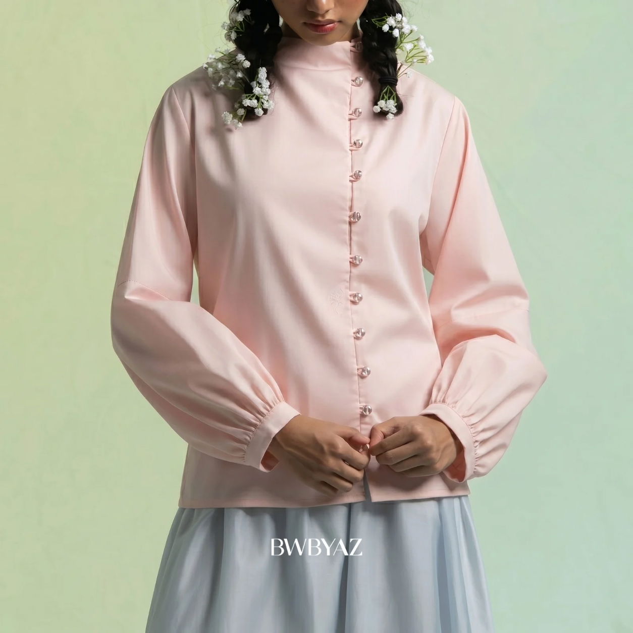 BWBYAZ - Estari Button Top (READY STOCK)