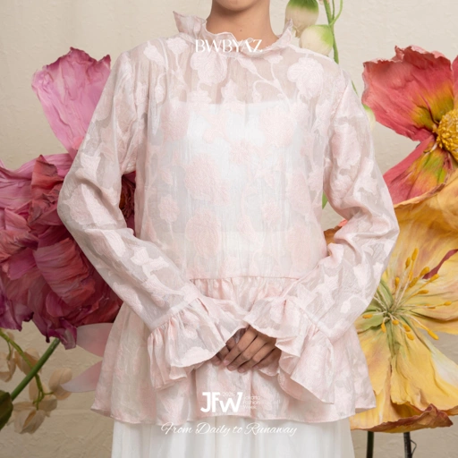 Image of BWBYAZ JFW COLLECTION - NARINE RUFFLE TOP