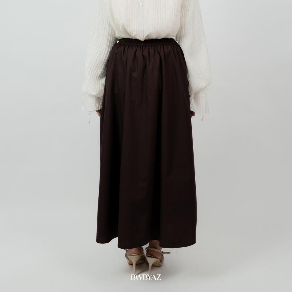 BWBYAZ - Camel Cotton Skirt (READY STOCK)
