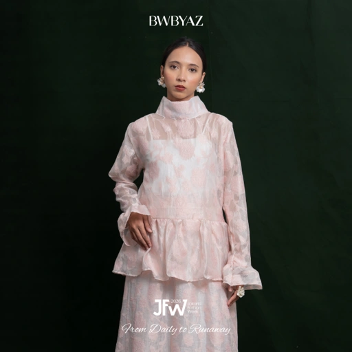 Image of BWBYAZ JFW COLLECTION - Celina Ruffle Top (READY STOCK)