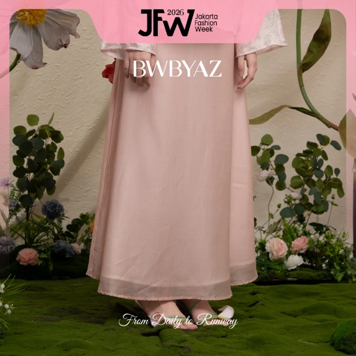 Image of BWBYAZ JFW  COLLECTION - ELOIR SHEER SKIRT (READY STOCK)