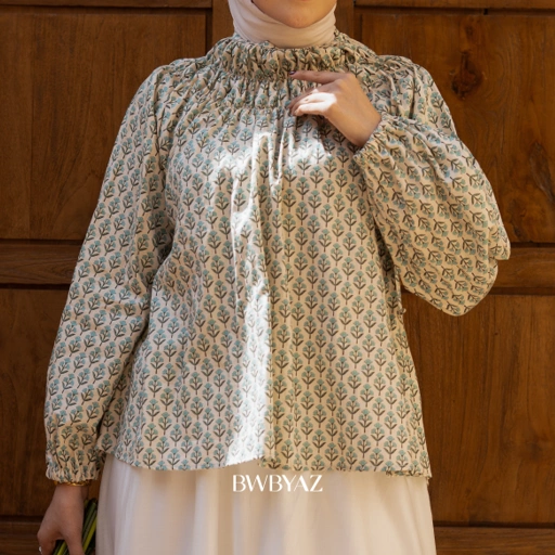Image of BWBYAZ RONA JELITA JMFW COLLECTION - RAYSA SHIRRED BLOUSE