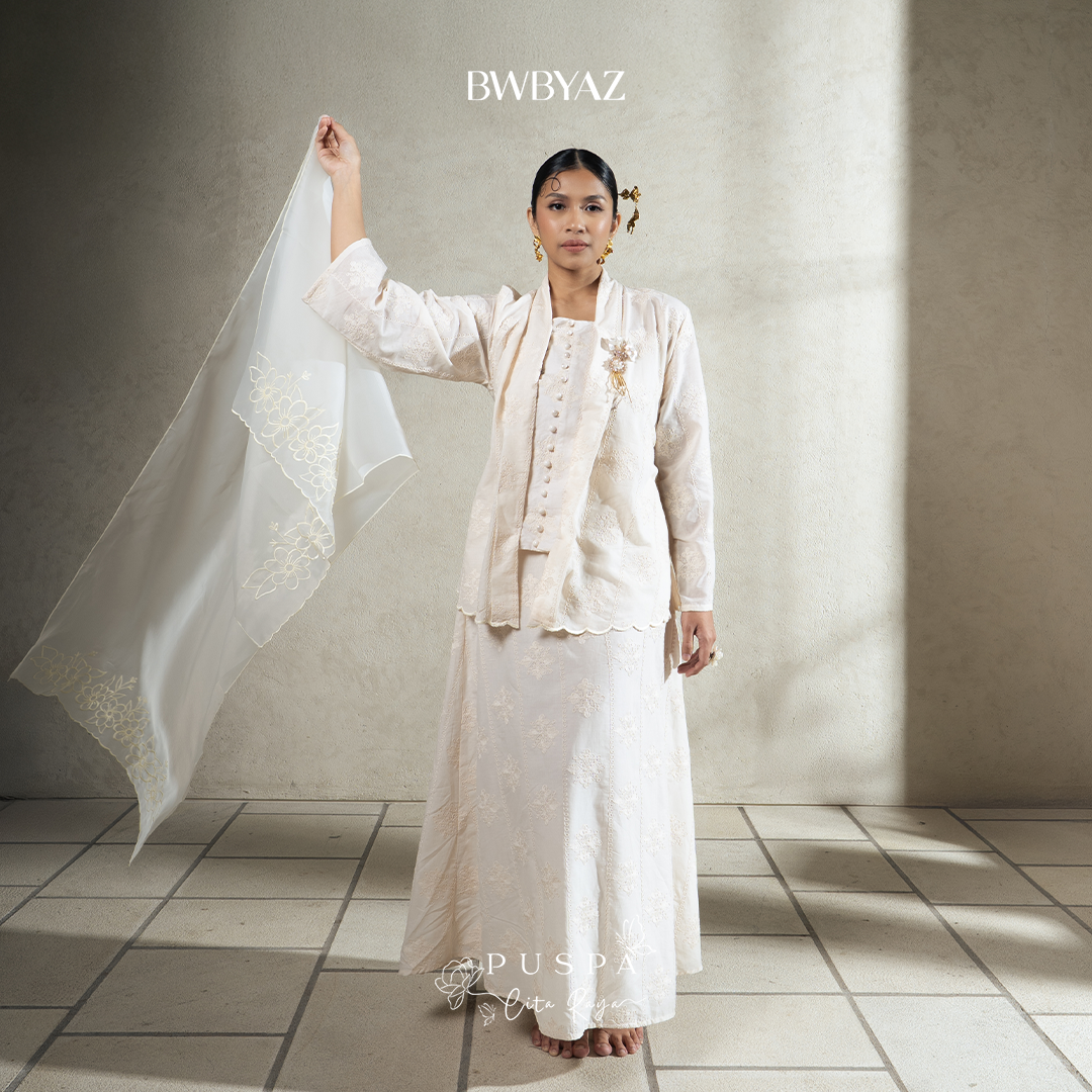 BWBYAZ - PUSPA CITA RAYA - Nona Cantika Embroidery Kebaya (READY STOCK)