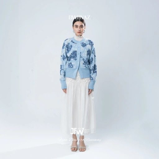 Image of BWBYAZ JFW COLLECTION - Gia Fitted Knit Cardigan
