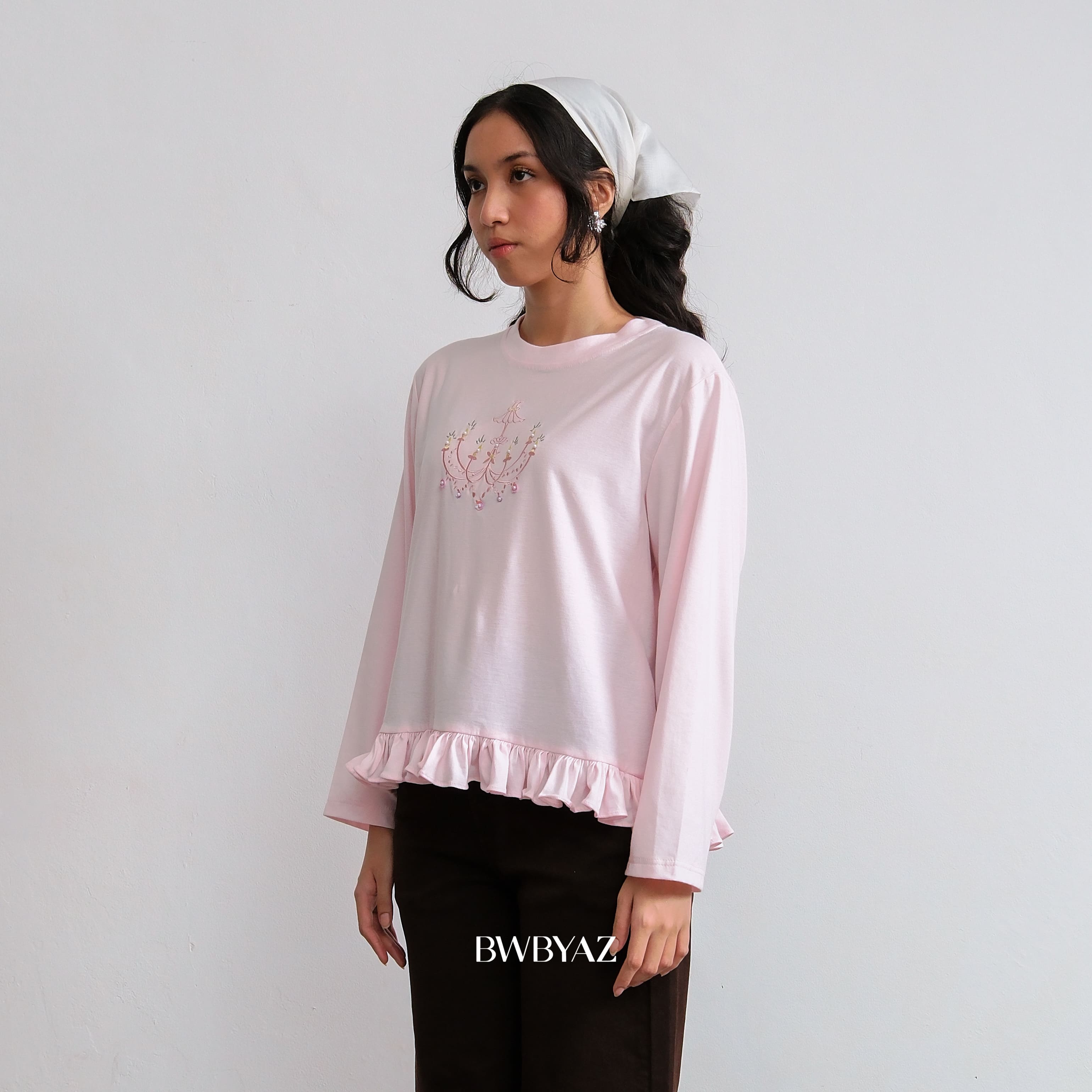 BWBYAZ - Ollie Embroidery Top Twinkle & Teacup (READY STOCK)