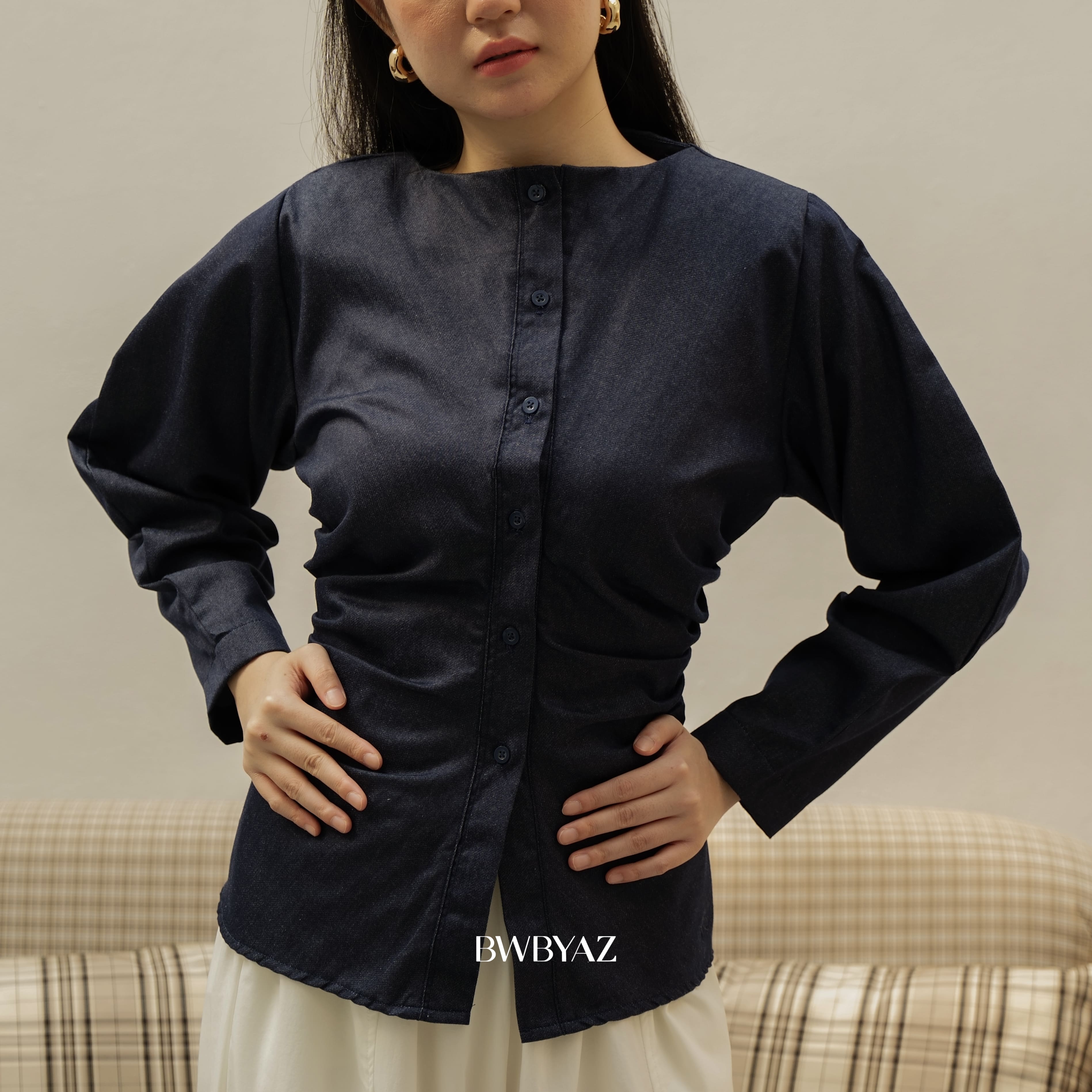 BWBYAZ - Veyra Shirred Shirt (READY STOCK)